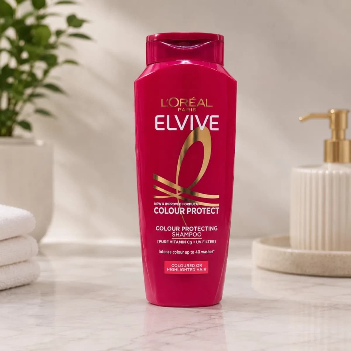 Elvive Colour Protect Shampoo bottle