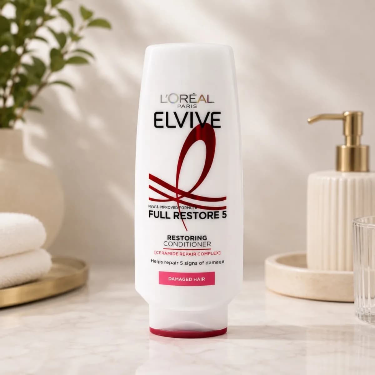 Elvive Full Restore 5 Restoring Conditioner bottle