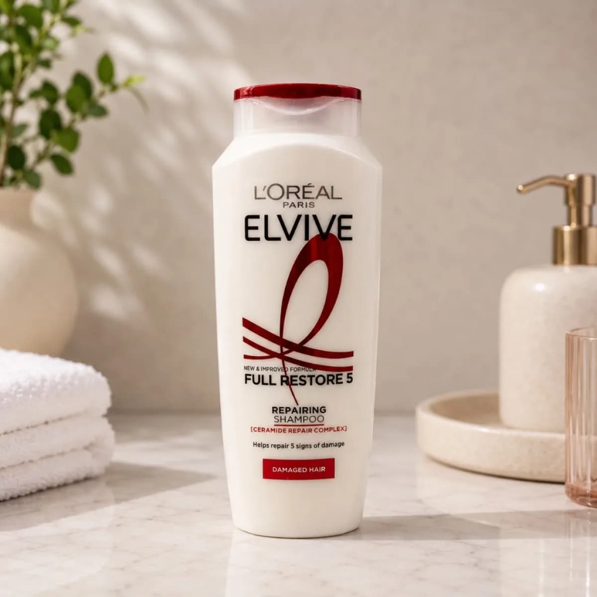 Elvive Full Restore 5 Repairing Shampoo bottle